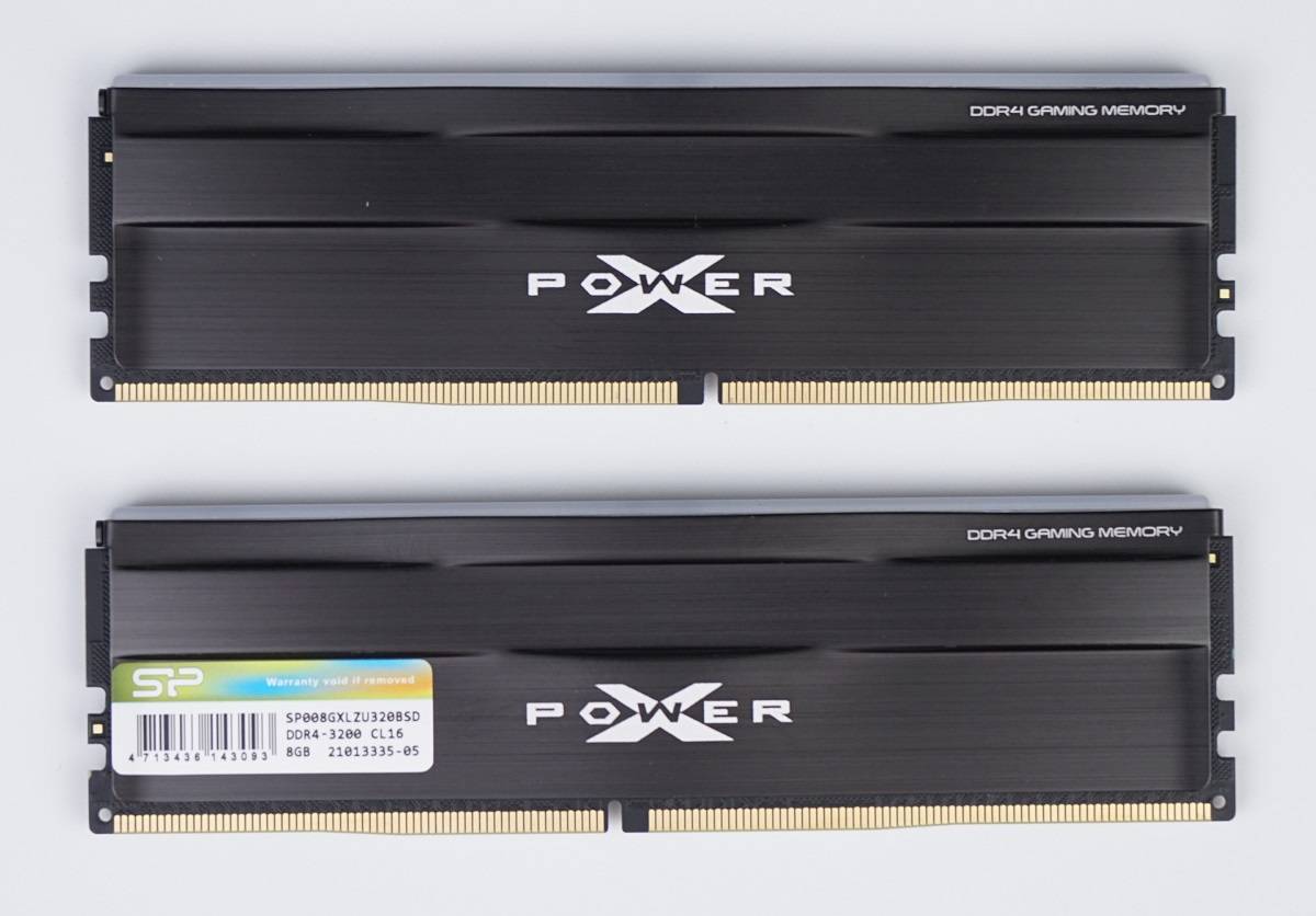 廣穎電通Silicon Power XPOWER Zenith RGB DDR4記憶體
